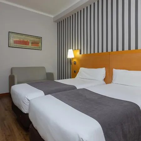 Hotel Lyon-2